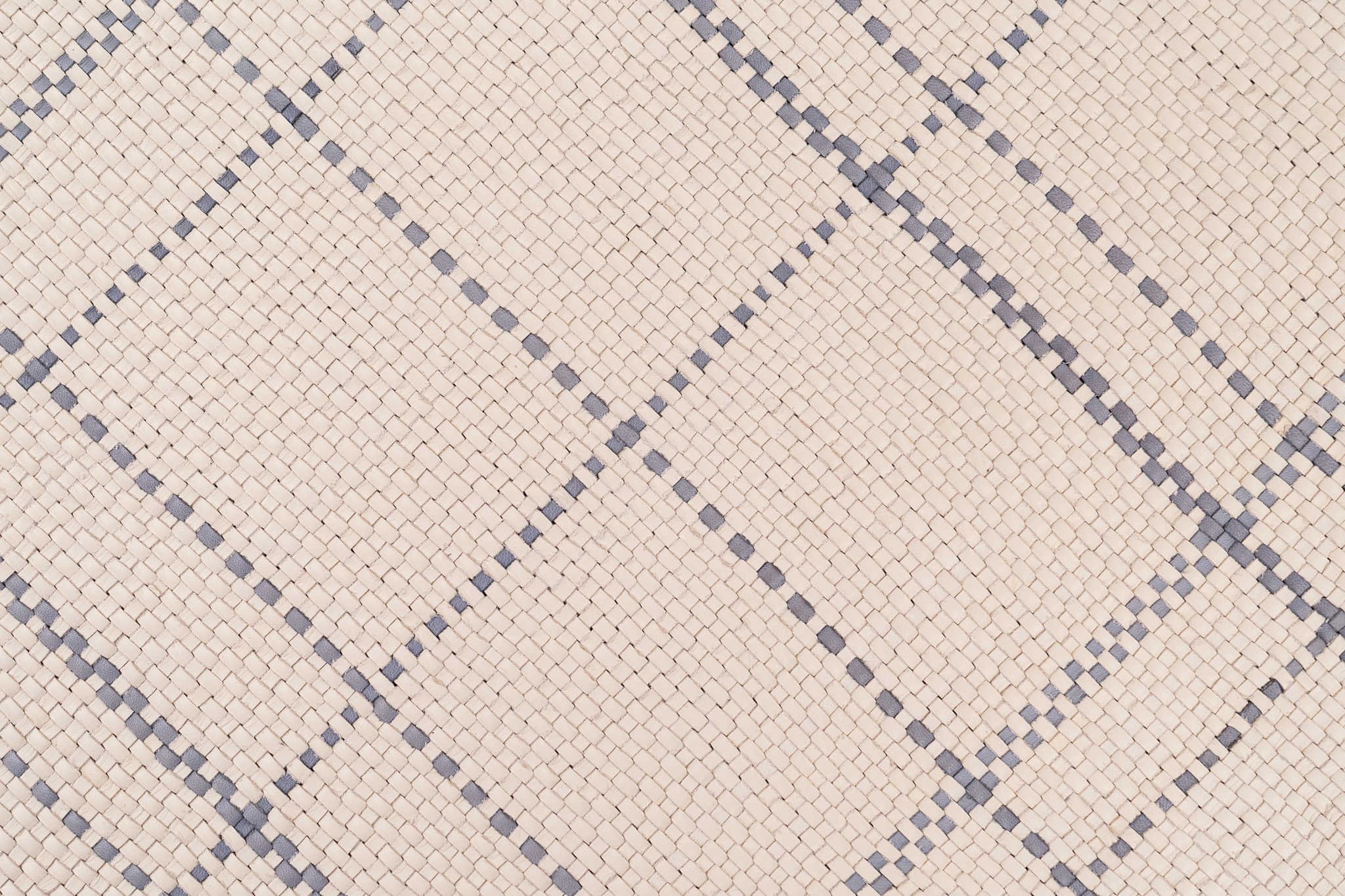 Riga Diagonale - Ivory and Agra Blue (flat)