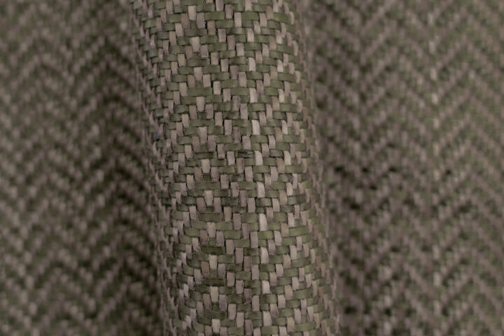 Poldark 2.5mm Chive and Brindle (Perfect Roll)