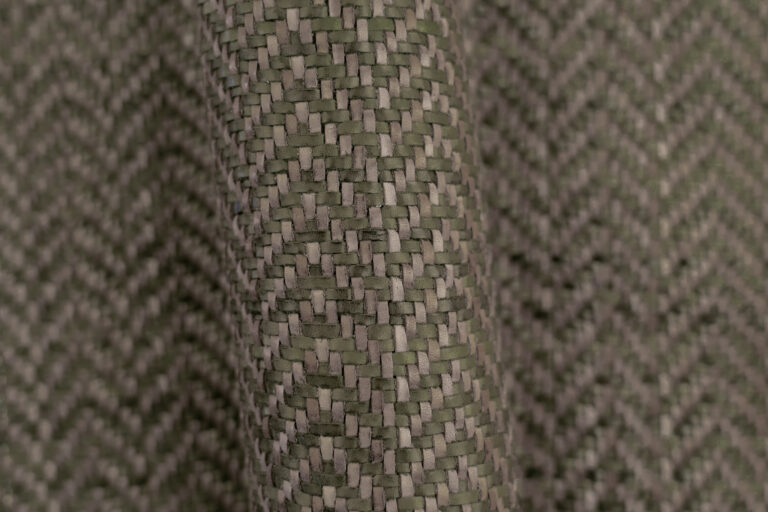 Poldark 2.5mm Chive and Brindle (Perfect Roll)